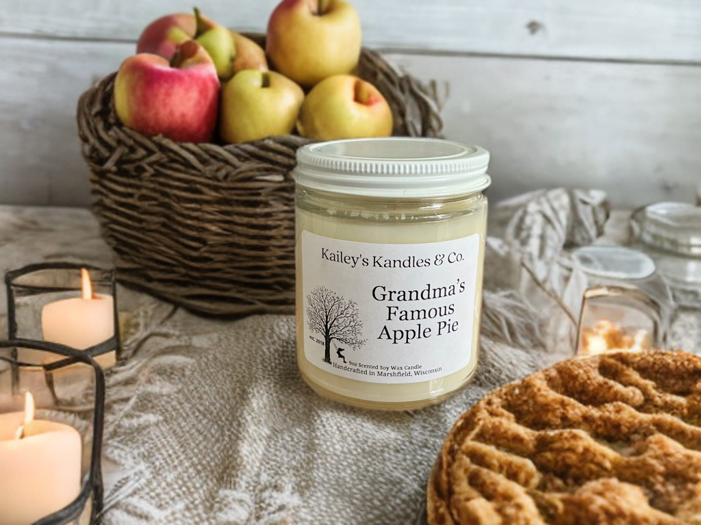 Grandmas Famous Apple Pie Candle